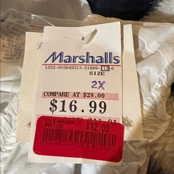 White Sleeveless  with Blue Floral Embroidery Nightgown - Picture 4 of 4